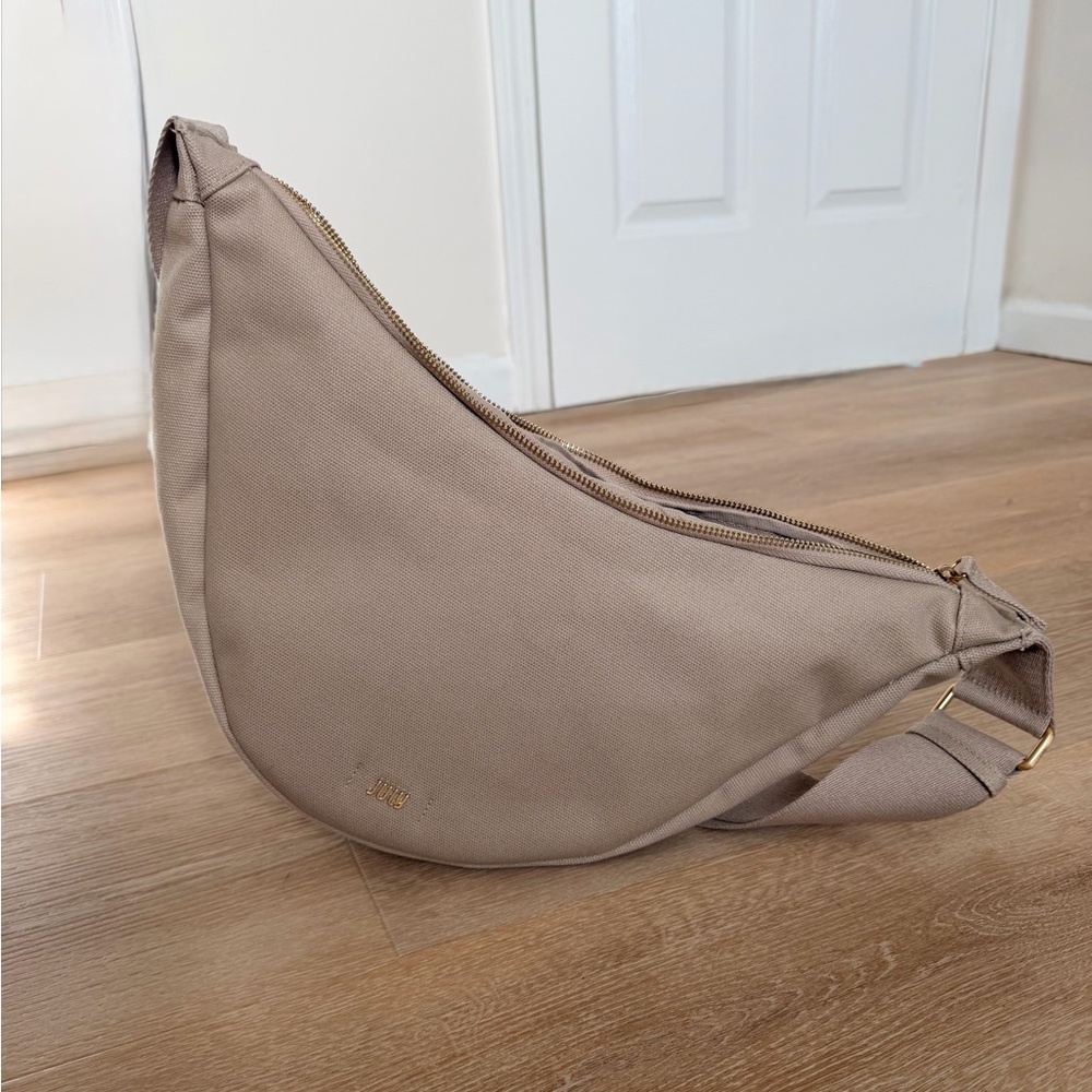 NWOT July Everyday Crescent Bag Khaki Cotton Sling Crossbody Travel Minimalist - Picture 5 of 13